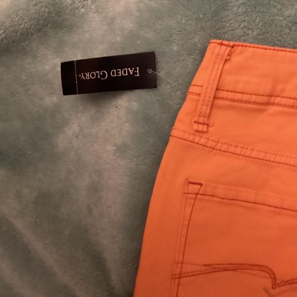 NEW Women’s Faded Glory Capris Capri Size 10 - Picture 3 of 7